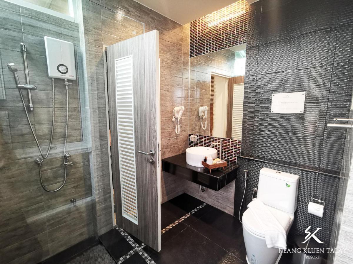 Keang Kluen Talay Resort Haad Chao Samran Exteriör bild